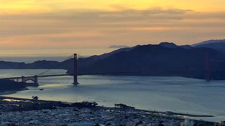 San Francisco Golden Gate Bridge Live Webcam - Nov 9, 2025, 4:57pm PST