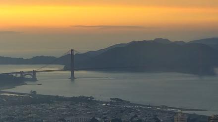 San Francisco Golden Gate Bridge Live Webcam - Dec 14, 2025, 4:57pm PST