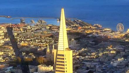 San Francisco Golden Gate Bridge Live Webcam - Nov 18, 2025, 7:27am PST