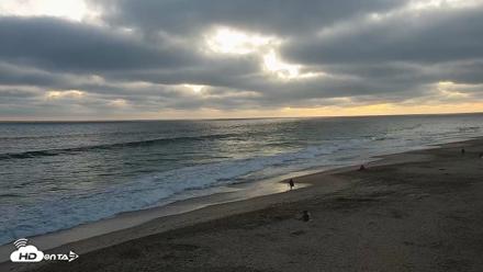 Carlsbad Beach Surf Live Webcam - Jul 5, 2026, 8:20pm PDT