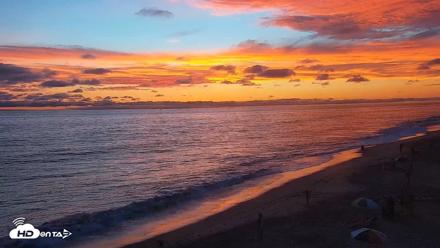 Carlsbad Beach Surf Live Webcam - Aug 13, 2026, 7:47pm PDT