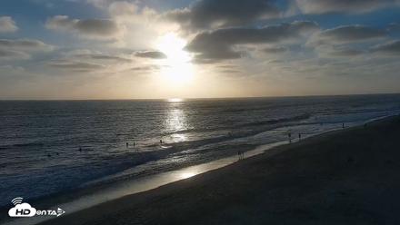 Carlsbad Beach Surf Live Webcam - Aug 3, 2026, 7:15pm PDT