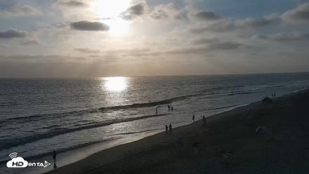 Carlsbad Beach Surf Live Webcam - Aug 4, 2026, 6:52pm PDT