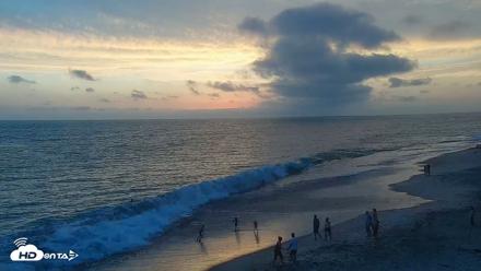 Carlsbad Beach Surf Live Webcam - Aug 10, 2026, 7:41pm PDT