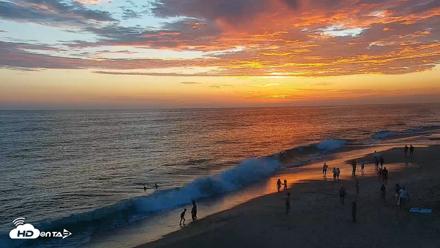 Carlsbad Beach Surf Live Webcam - Jul 12, 2026, 8:04pm PDT