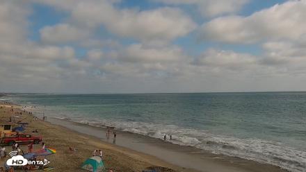 Carlsbad Beach Surf Live Webcam - Aug 12, 2026, 4:56pm PDT