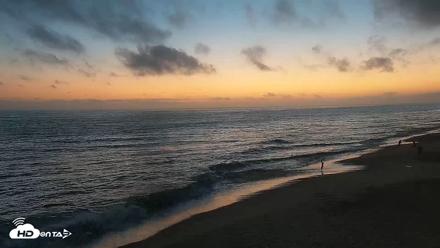 Carlsbad Beach Surf Live Webcam - Jul 14, 2026, 8:33pm PDT