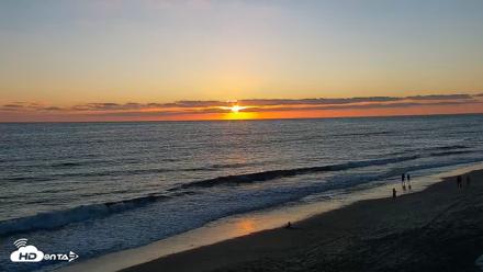 Carlsbad Beach Surf Live Webcam - Sep 2, 2026, 7:10pm PDT