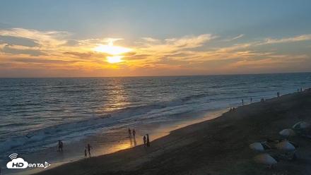 Carlsbad Beach Surf Live Webcam - Aug 17, 2026, 7:13pm PDT