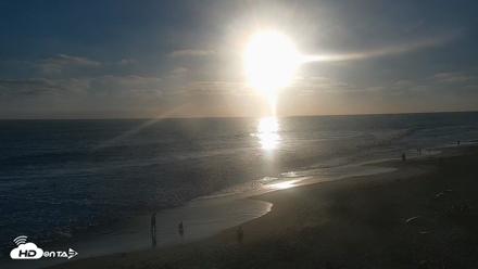 Carlsbad Beach Surf Live Webcam - Jun 22, 2026, 7:25pm PDT