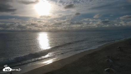 Carlsbad Beach Surf Live Webcam - Aug 13, 2026, 6:49pm PDT