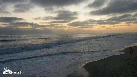 Carlsbad Beach Surf Live Webcam - Jun 9, 2026, 8:18pm PDT