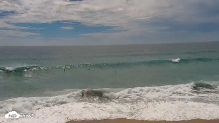 Carlsbad Beach Surf Live Webcam - Sep 7, 2026, 1:47pm PDT