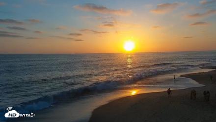 Carlsbad Beach Surf Live Webcam - Jul 10, 2026, 7:51pm PDT