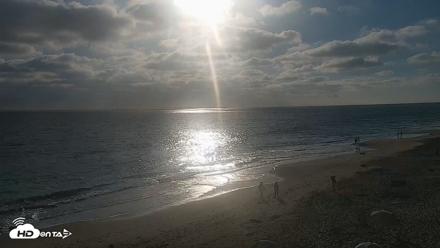 Carlsbad Beach Surf Live Webcam - Jun 26, 2026, 6:42pm PDT