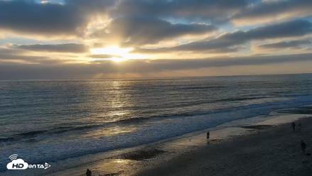 Carlsbad Beach Surf Live Webcam - Sep 13, 2026, 6:40pm PDT