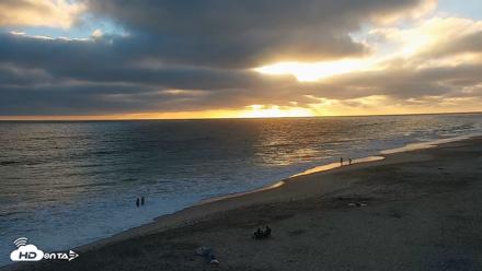 Carlsbad Beach Surf Live Webcam - Jul 5, 2026, 7:36pm PDT