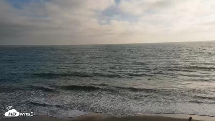 Carlsbad Beach Surf Live Webcam - Aug 17, 2026, 6:25pm PDT