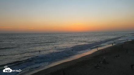 Carlsbad Beach Surf Live Webcam - Jul 23, 2026, 8:01pm PDT