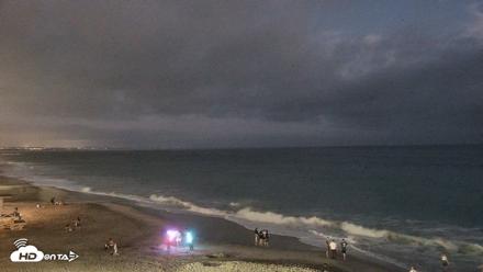 Carlsbad Beach Surf Live Webcam - Jul 3, 2026, 8:43pm PDT