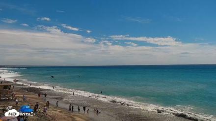 Carlsbad Beach Surf Live Webcam - Sep 5, 2026, 2:45pm PDT