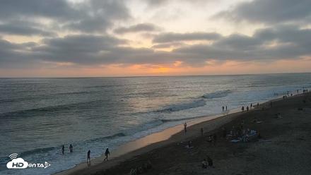 Carlsbad Beach Surf Live Webcam - Aug 1, 2026, 7:45pm PDT