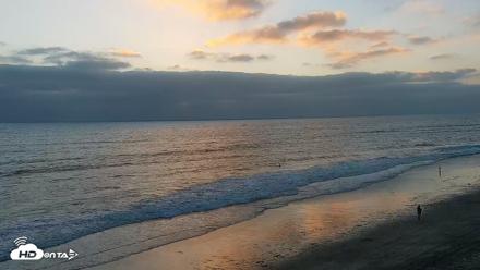 Carlsbad Beach Surf Live Webcam - Sep 14, 2026, 6:46pm PDT