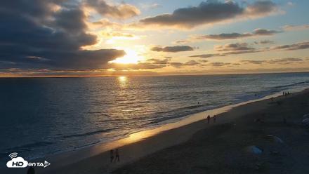 Carlsbad Beach Surf Live Webcam - Aug 14, 2026, 7:19pm PDT
