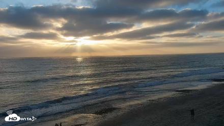 Carlsbad Beach Surf Live Webcam - Sep 13, 2026, 6:34pm PDT