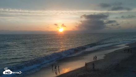 Carlsbad Beach Surf Live Webcam - Aug 10, 2026, 7:34pm PDT