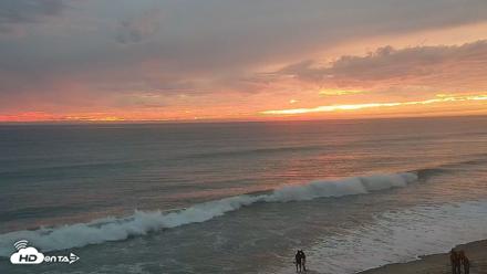 Carlsbad Beach Surf Live Webcam - Sep 27, 2026, 6:57pm PDT
