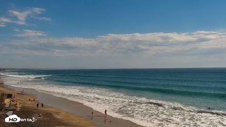 Carlsbad Beach Surf Live Webcam - Sep 9, 2026, 4:11pm PDT