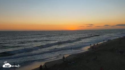 Carlsbad Beach Surf Live Webcam - Jul 22, 2026, 7:57pm PDT