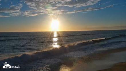 Carlsbad Beach Surf Live Webcam - Sep 5, 2026, 6:54pm PDT