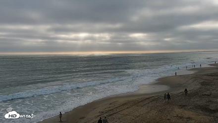 Carlsbad Beach Surf Live Webcam - Jul 8, 2026, 6:47pm PDT