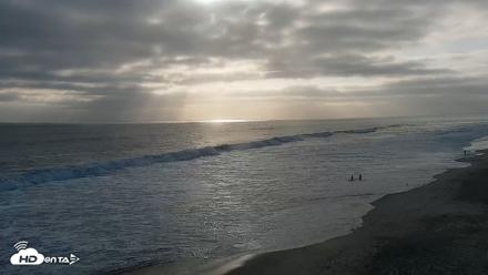 Carlsbad Beach Surf Live Webcam - Jun 5, 2026, 6:40pm PDT