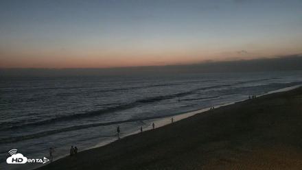 Carlsbad Beach Surf Live Webcam - Aug 4, 2026, 8:28pm PDT