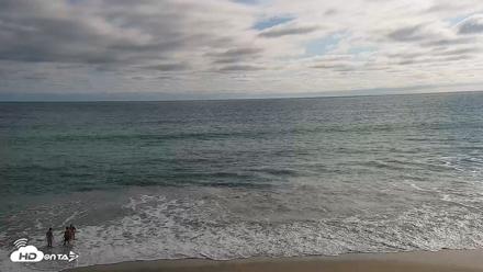 Carlsbad Beach Surf Live Webcam - Aug 14, 2026, 5:43pm PDT