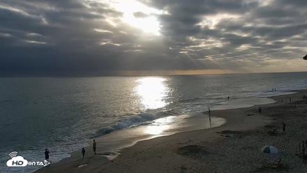 Carlsbad Beach Surf Live Webcam - Jun 28, 2026, 7:10pm PDT