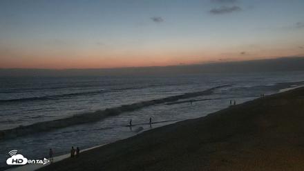 Carlsbad Beach Surf Live Webcam - Aug 4, 2026, 8:25pm PDT