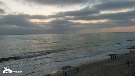 Carlsbad Beach Surf Live Webcam - Sep 13, 2026, 6:59pm PDT