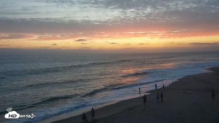 Carlsbad Beach Surf Live Webcam - Jul 25, 2026, 8:16pm PDT