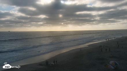 Carlsbad Beach Surf Live Webcam - Jun 19, 2026, 6:52pm PDT