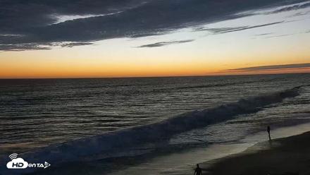 Carlsbad Beach Surf Live Webcam - Sep 5, 2026, 7:27pm PDT