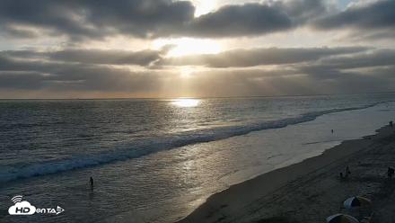 Carlsbad Beach Surf Live Webcam - May 22, 2026, 6:56pm PDT