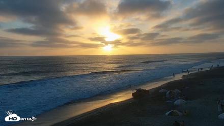 Carlsbad Beach Surf Live Webcam - Aug 1, 2026, 7:35pm PDT