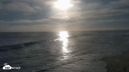 Carlsbad Beach Surf Live Webcam - Jun 11, 2026, 6:55pm PDT