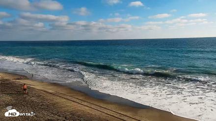 Carlsbad Beach Surf Live Webcam - Sep 3, 2026, 5:46pm PDT