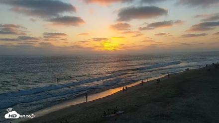 Carlsbad Beach Surf Live Webcam - Aug 3, 2026, 7:44pm PDT