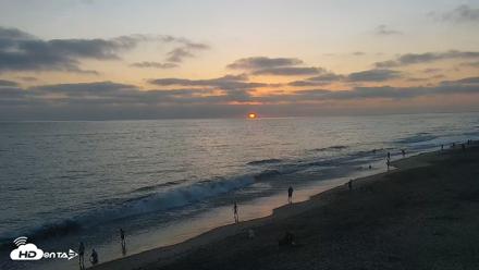 Carlsbad Beach Surf Live Webcam - Jul 31, 2026, 7:48pm PDT